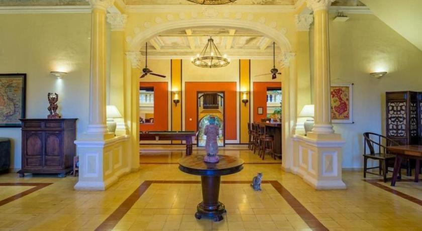Отель Le Relais De Chhlong Кратьэх Экстерьер фото